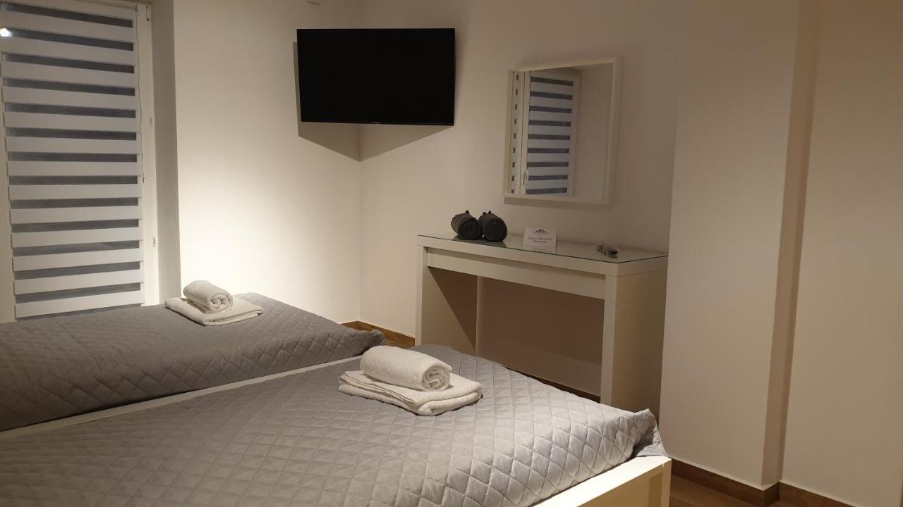 Dom Pod Groniem Hotel ชีกี ภายนอก รูปภาพ